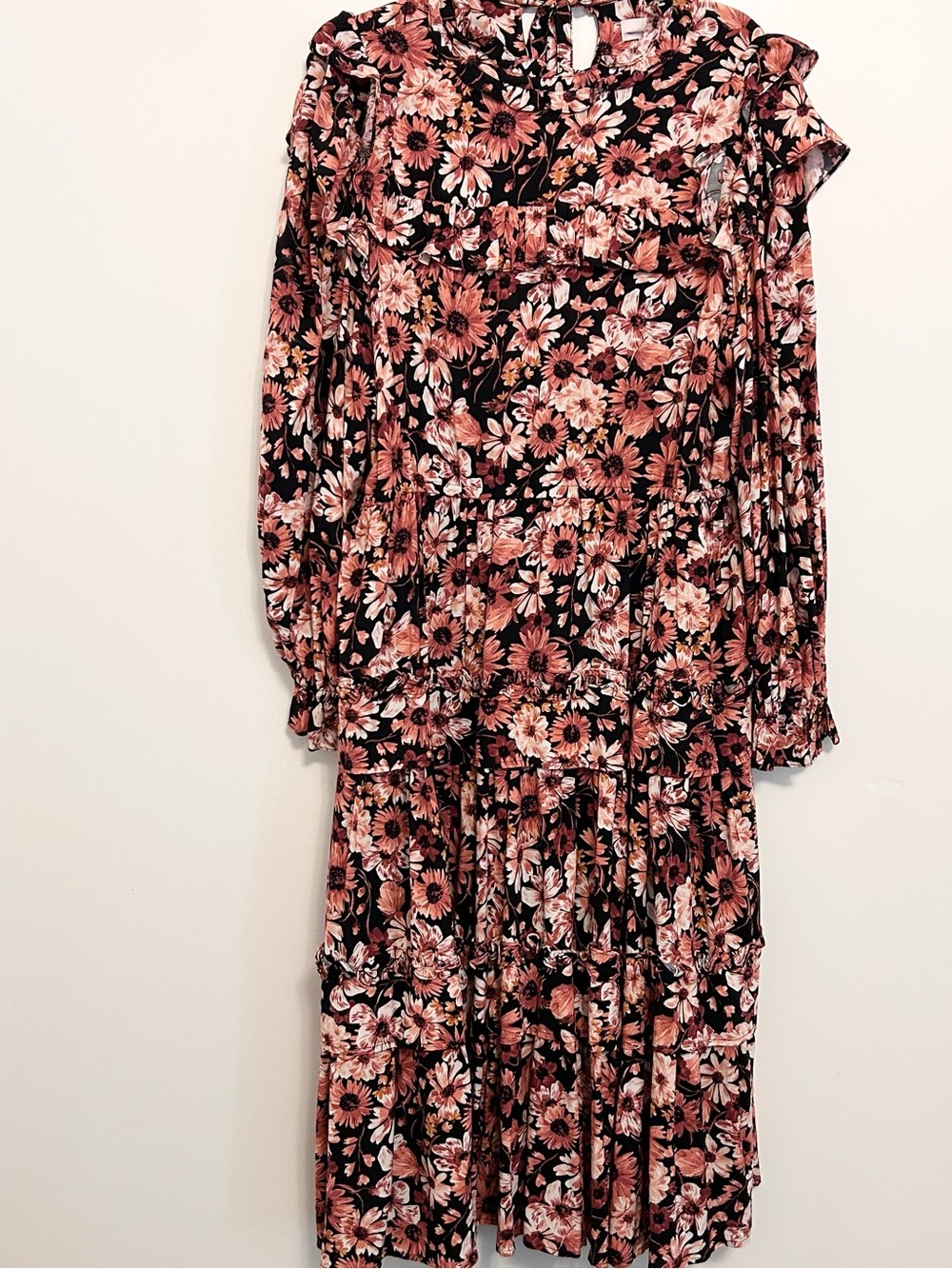 Rachel Parcell Autumn Bouquet
Tiered Midi Dress Size 16 - Picture 2 of 10